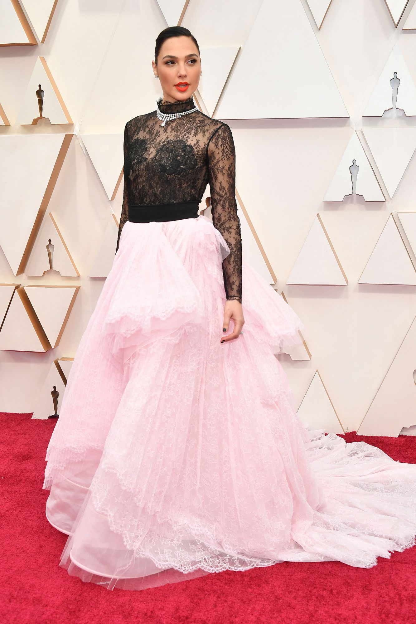 HOLLYWOOD, CALIFORNIA - FEBRUARY 09: Gal Gadot attends the 92nd Annual Academy Awards at Hollywood and Highland on February 09, 2020 in Hollywood, California. (Photo by Amy Sussman/Getty Images)