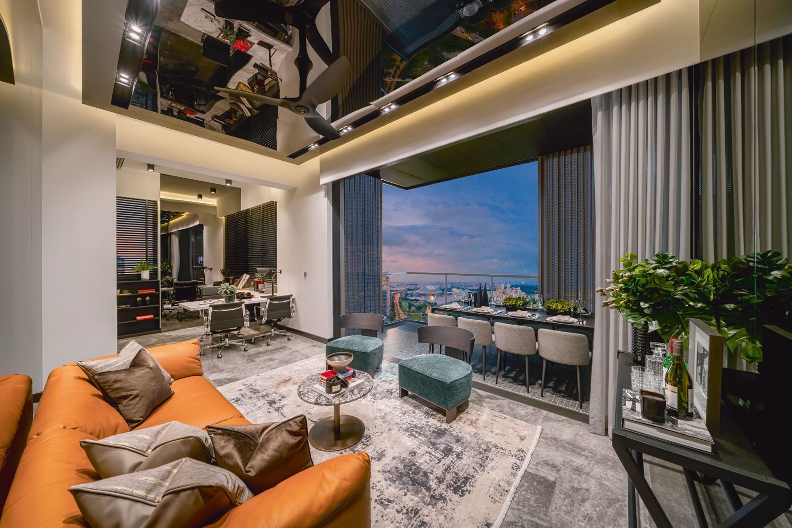 The spacious balcony expands the living area and can house an eight-seater dining table