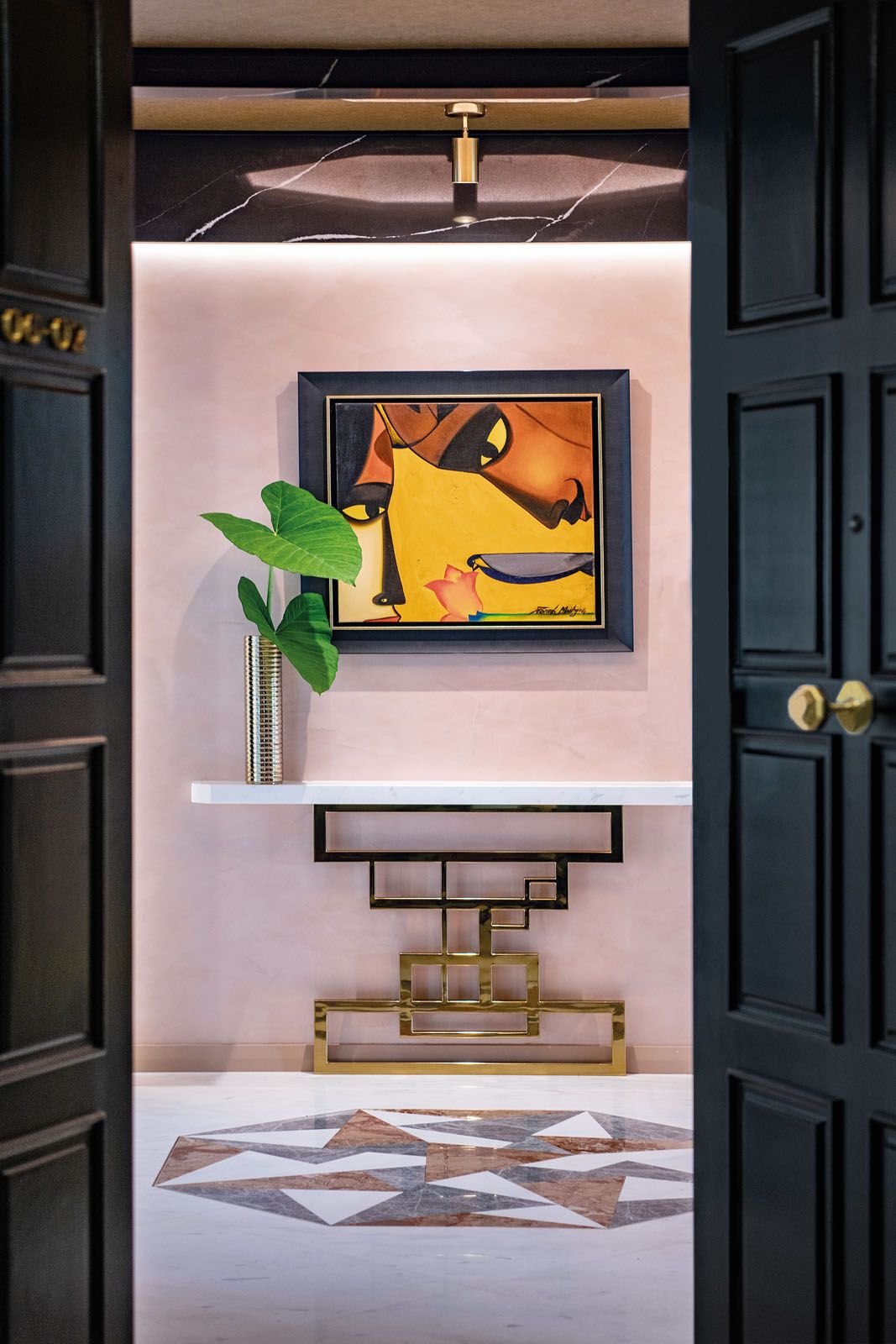 The overall colour scheme was based on the tones in the paintings owned by the family