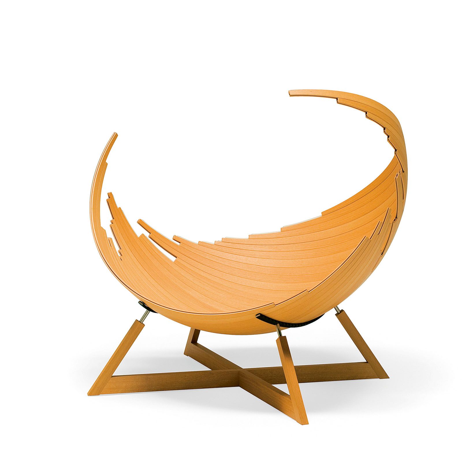 The Barca Lux armchair from Conde House can be adjusted by shifting each of the sliding boards