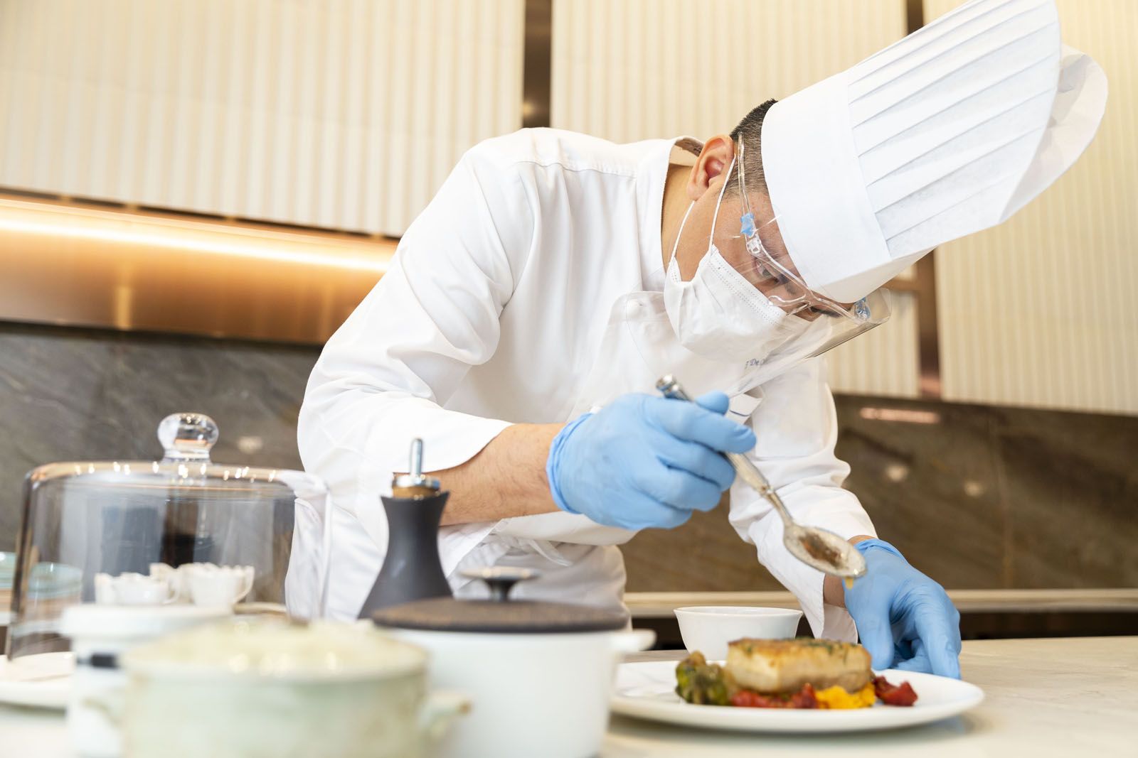 Marina Bay Sands ReOpens With DineIn and Gourmet Takeaways at