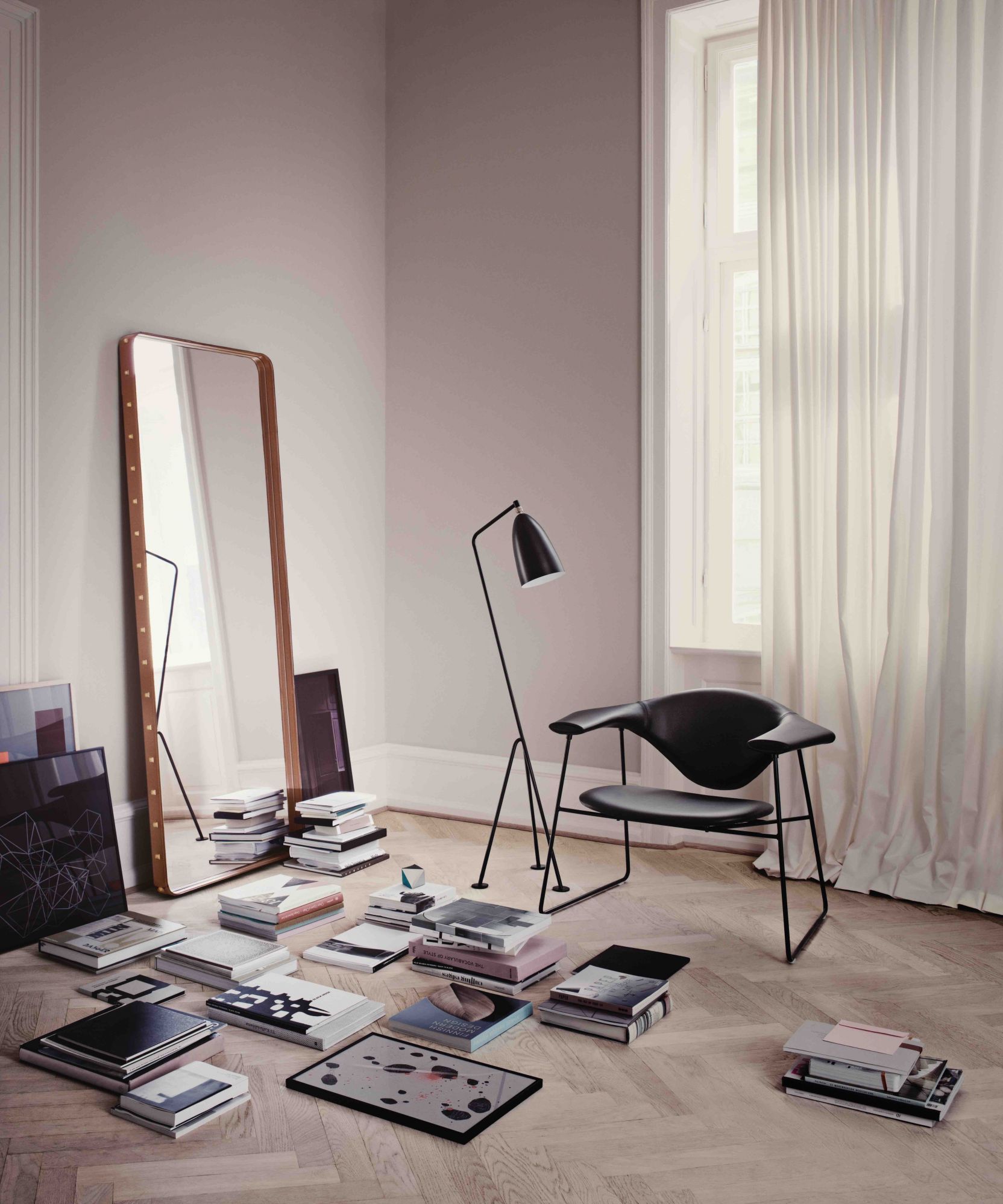 MasculoLoungeChair_BlackBase,SørensenLeatherBlack