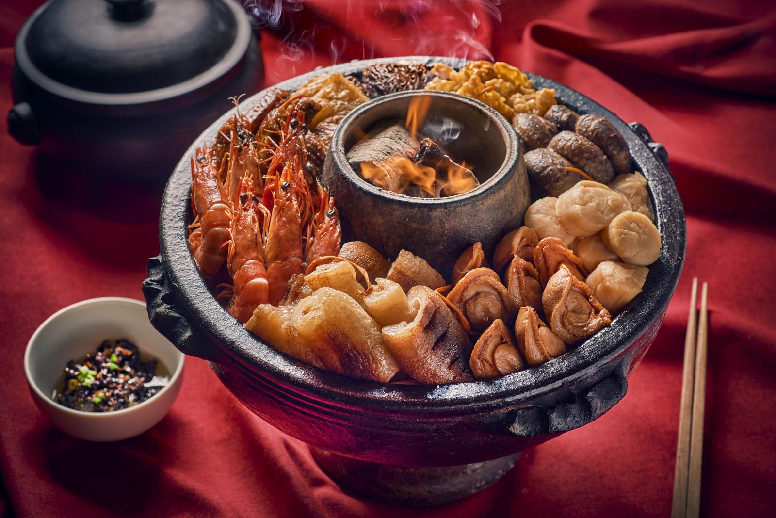 Prosperity Treasure Hot Pot