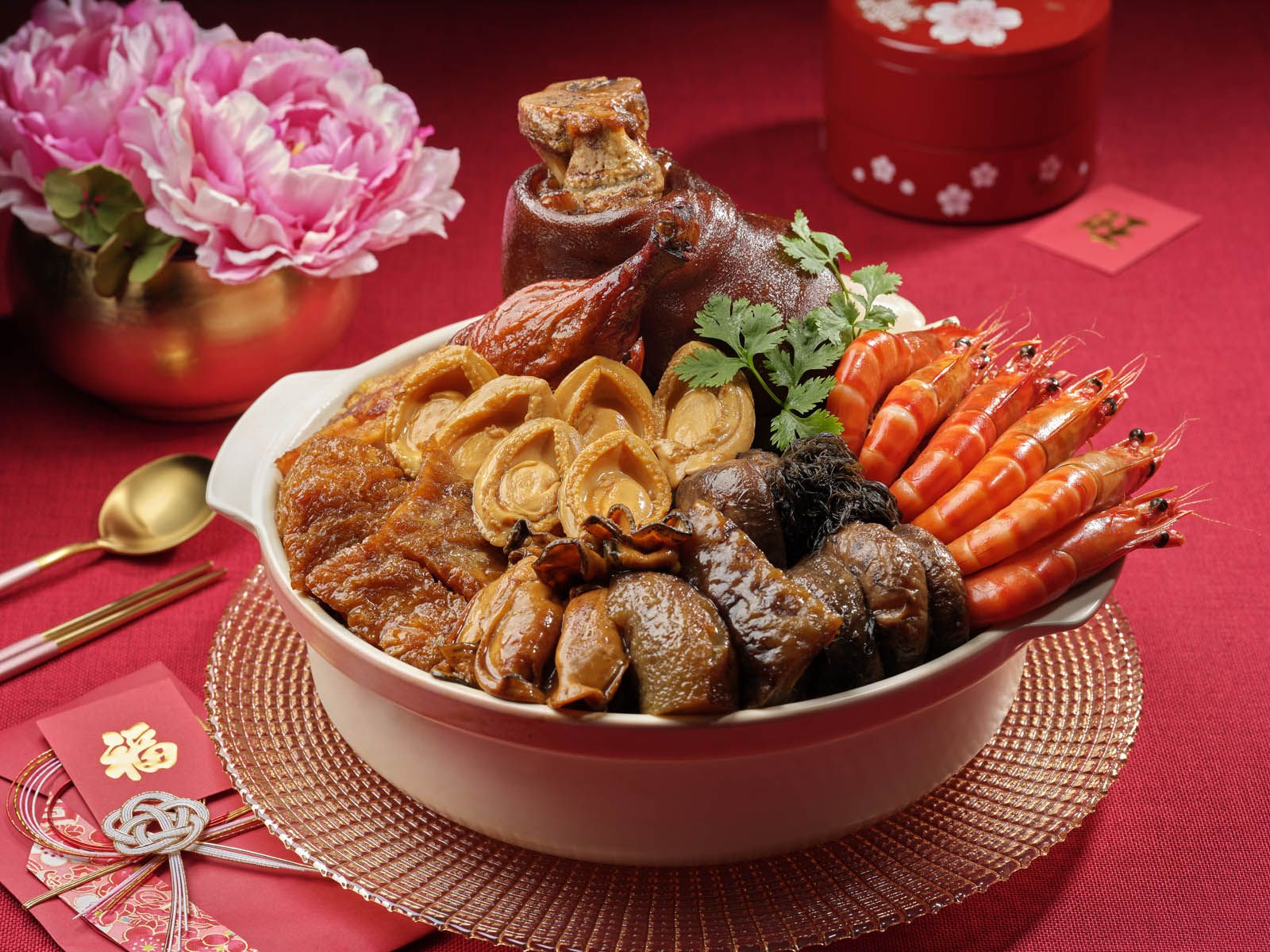 Bountiful Treasures Poon Choi