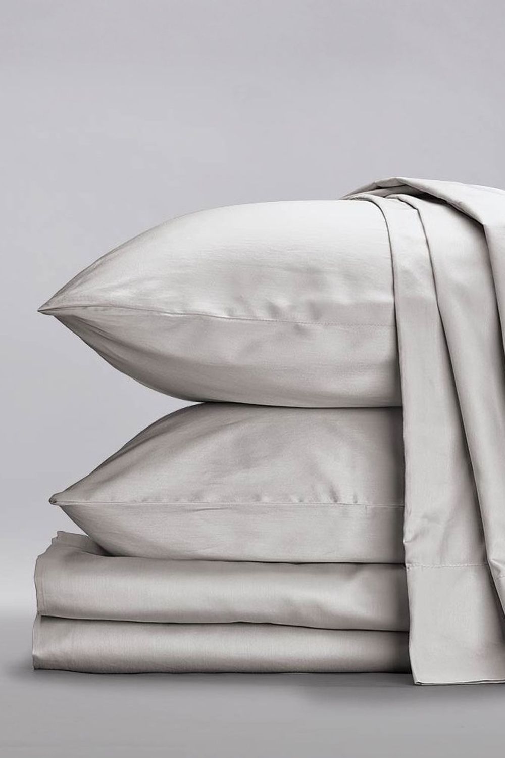 The lightweight and breathable classic set features 100% natural fibres (Image: SOL Organics)