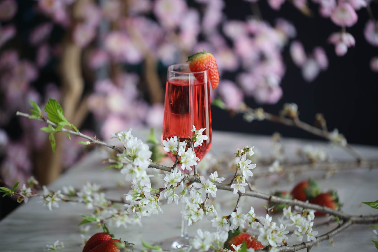 Sakura strawberry with Roku Gin
