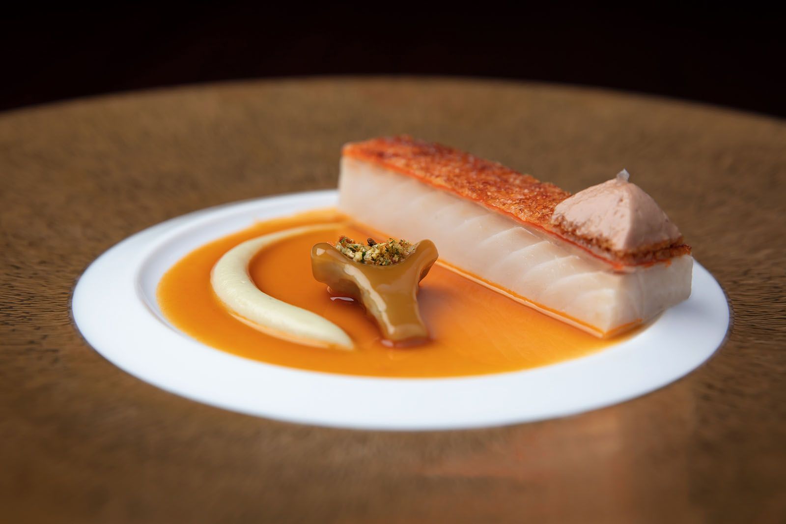 Dutch red mullet with artichoke Barigoule, jus à Bécasse and toast rôtie