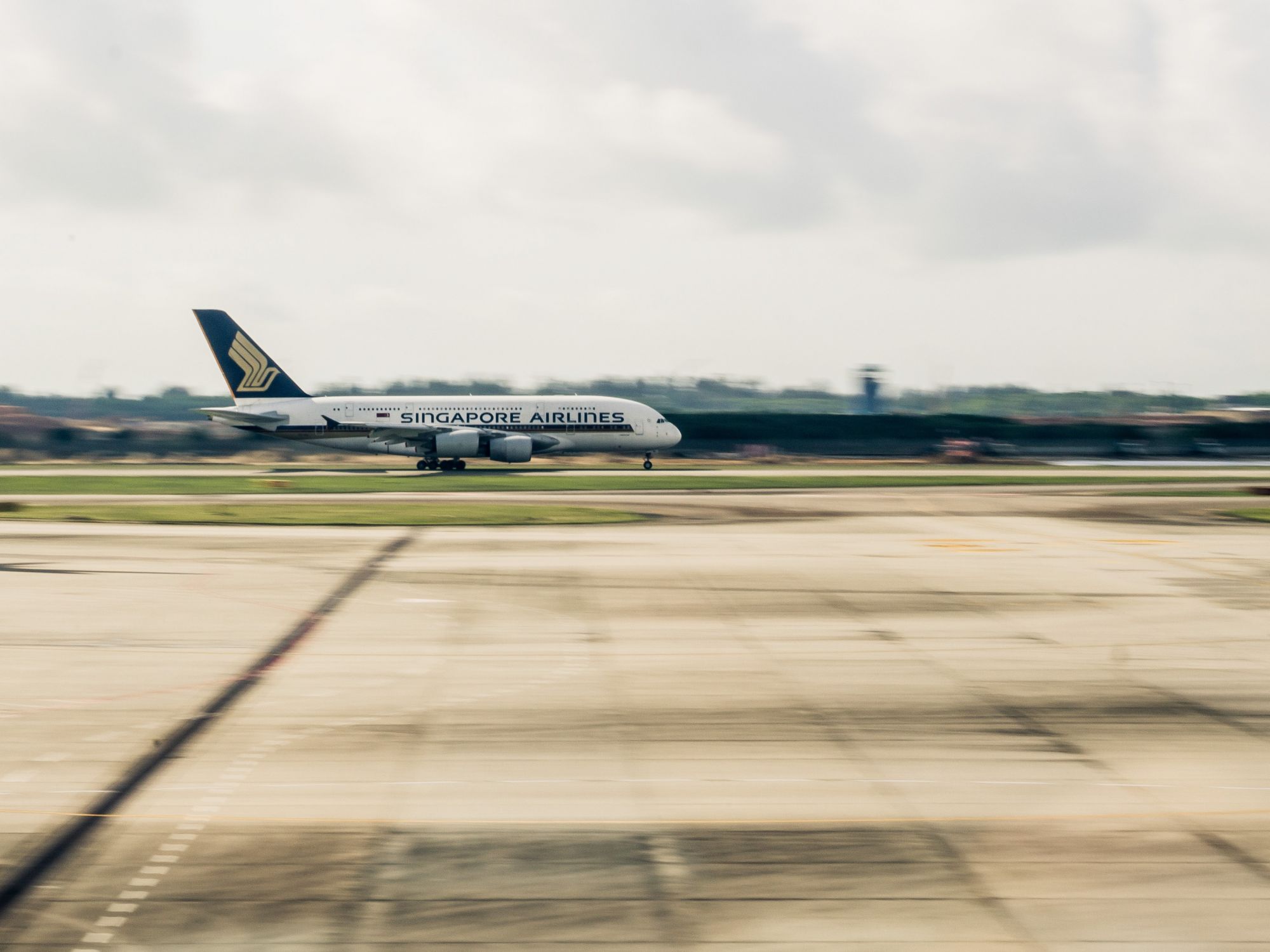 Singapore Airlines and Cathay Pacific Release Flight Schedules for