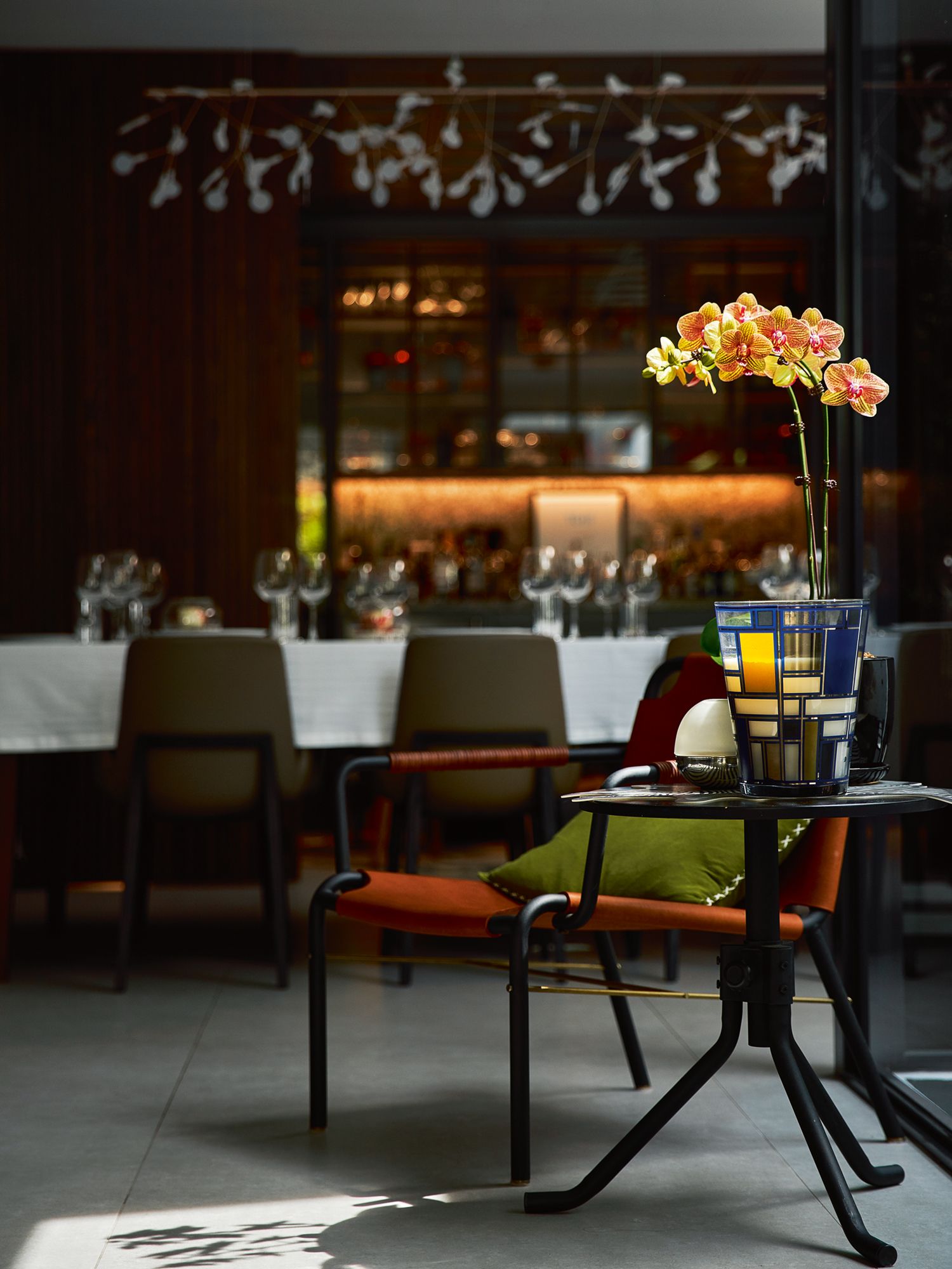 This cosy alcove on the ground floor provides a cosy nook in between the living and dining areas