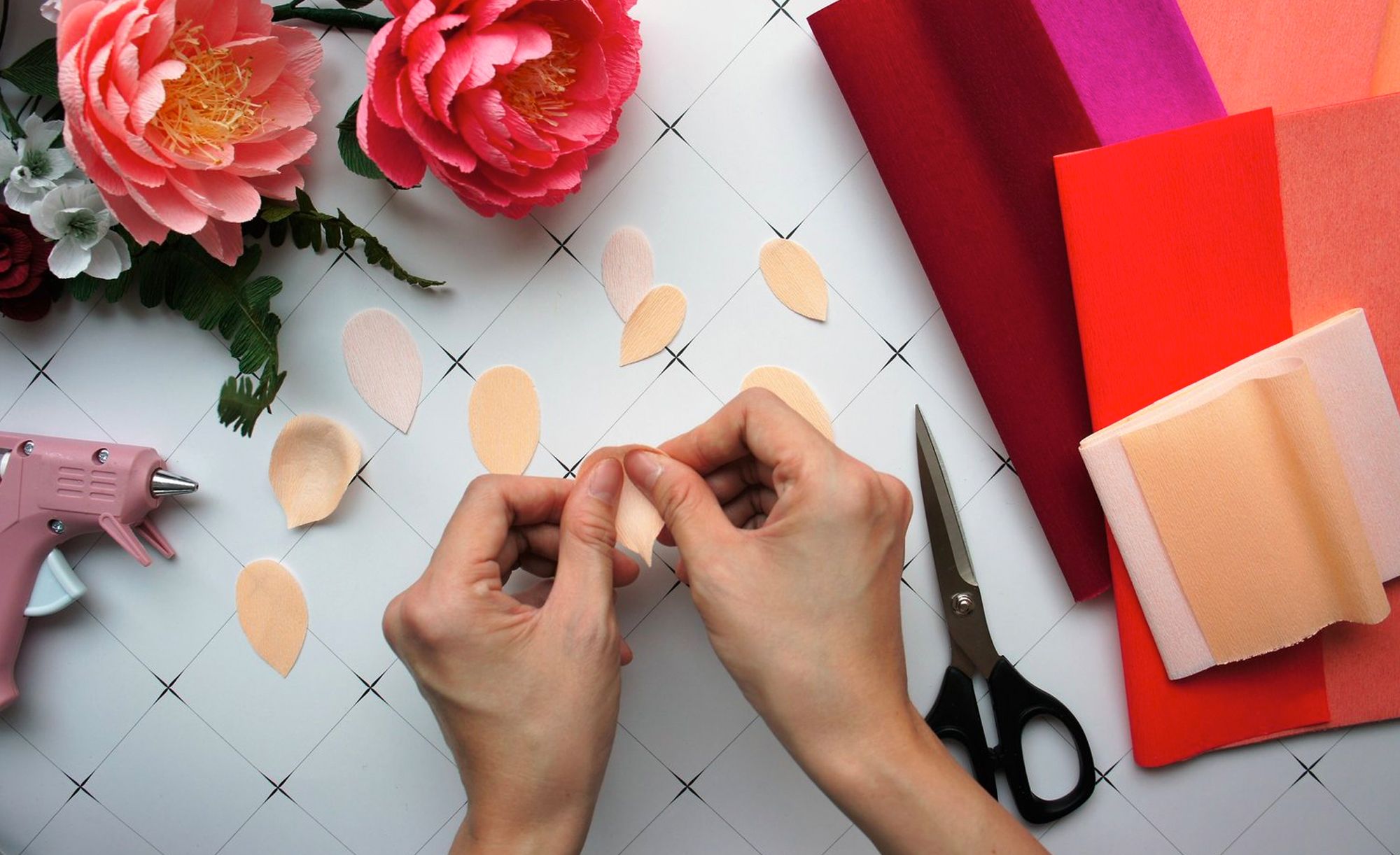 Merremade workshops is designed with plenty of instructions and guidance