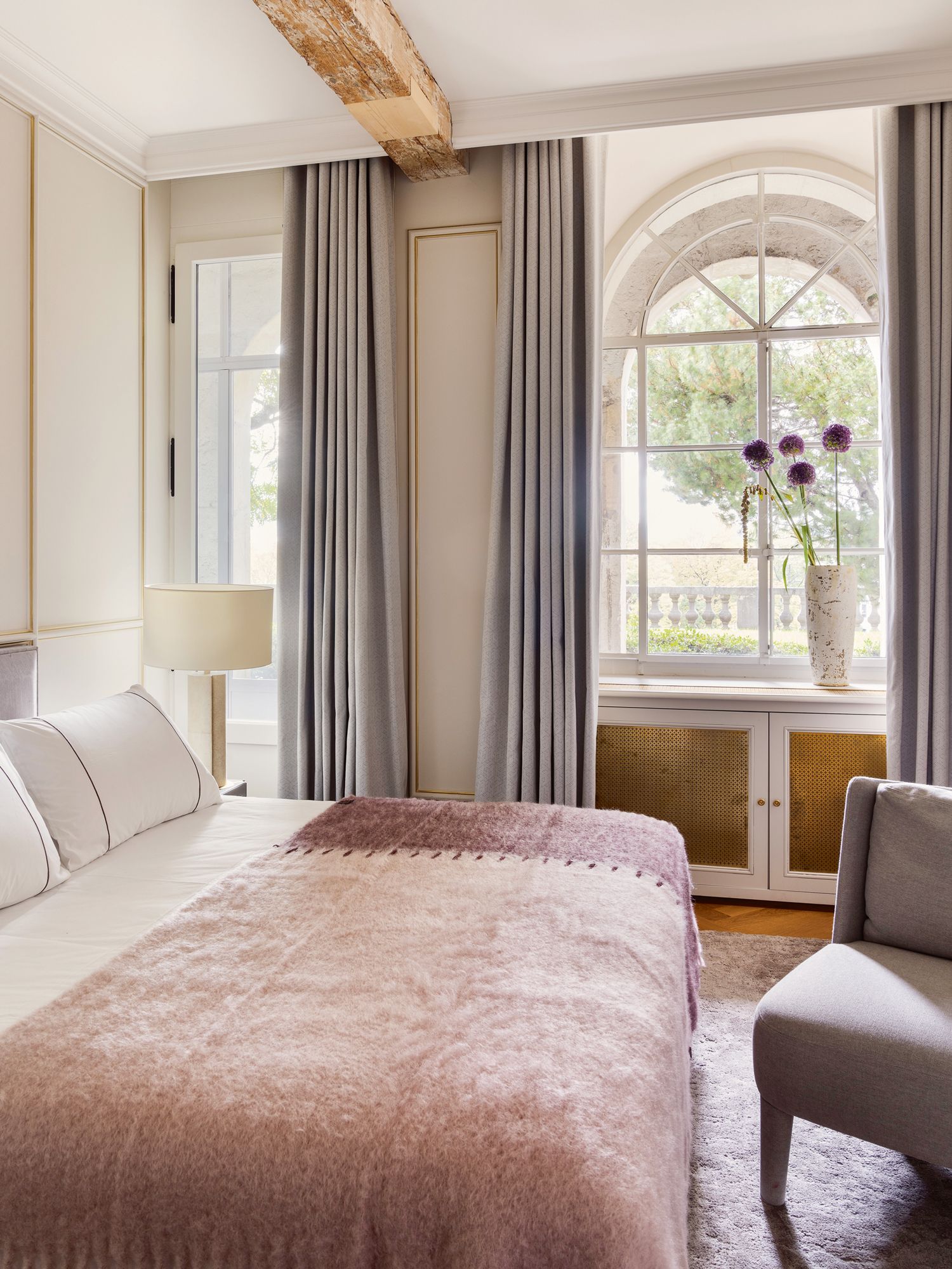 A ceramic jar from Azul Tierra is among the hand-finished pieces in the guest room