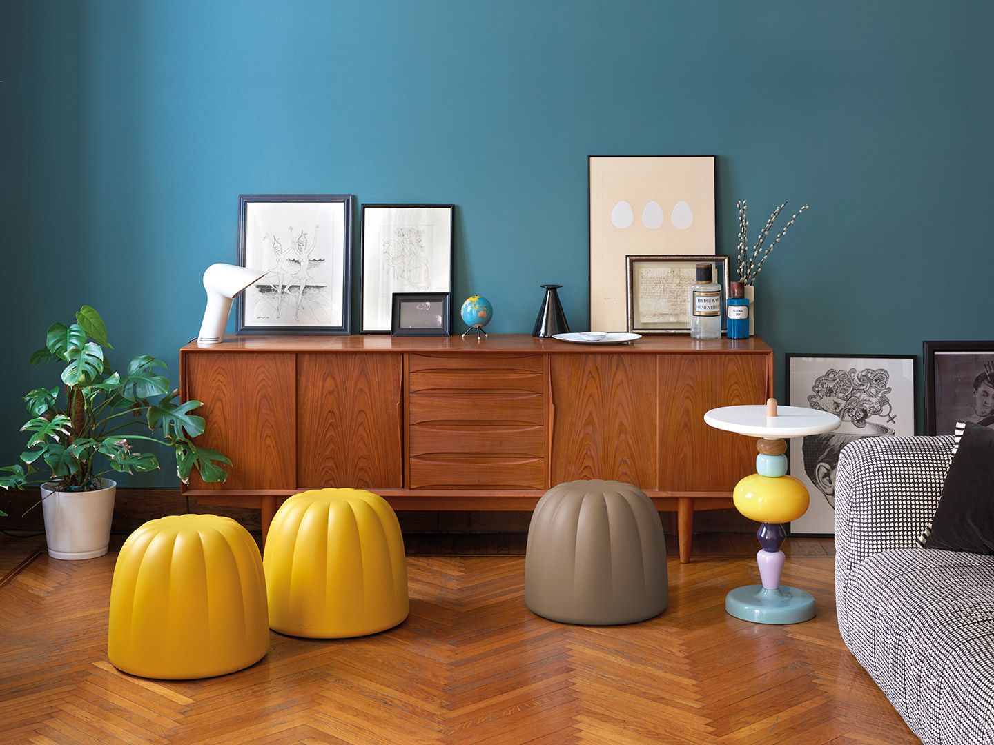 Slide Gelée pouf by Roberto Paoli