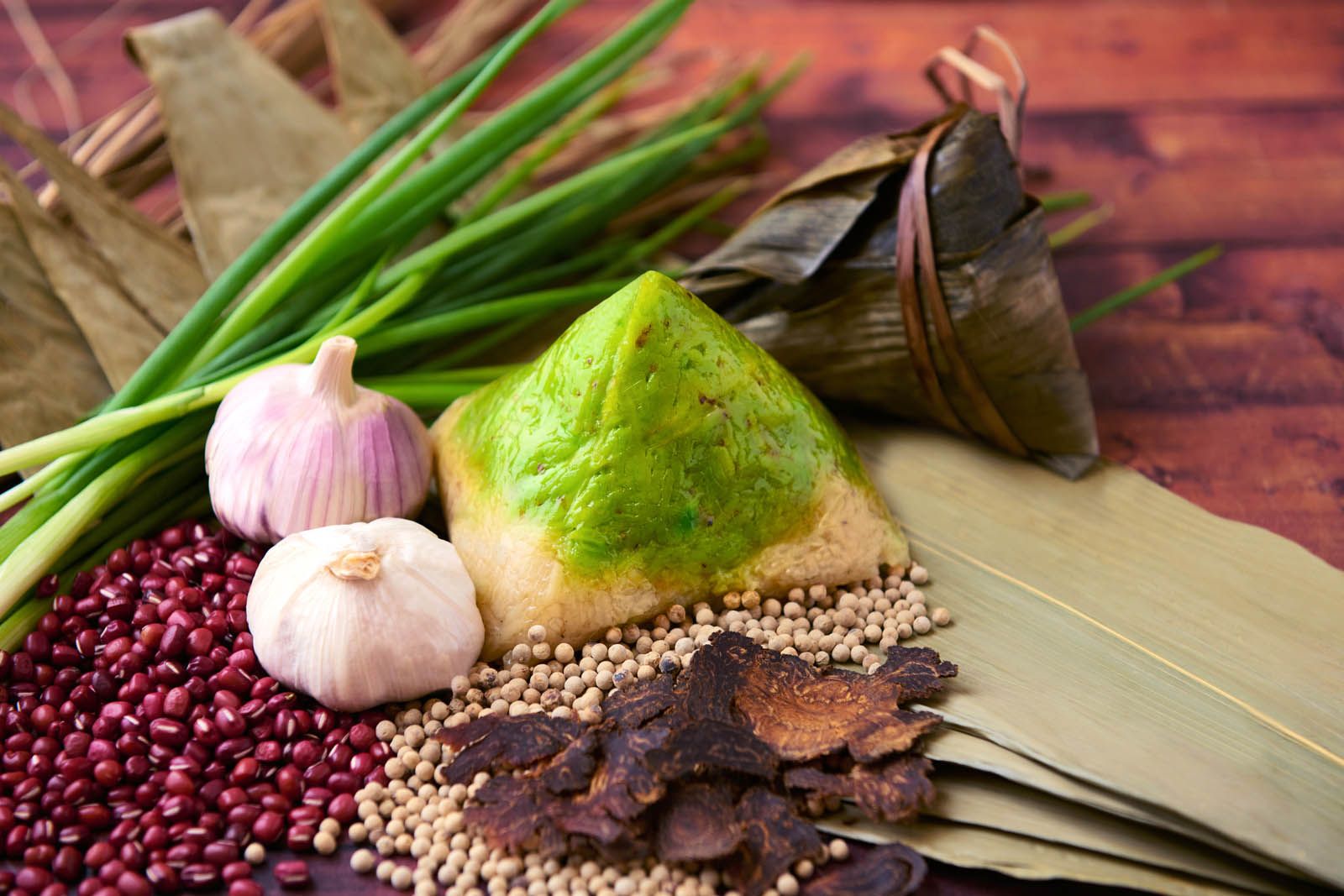 Bak kut teh flavour pork glutinous rice dumpling