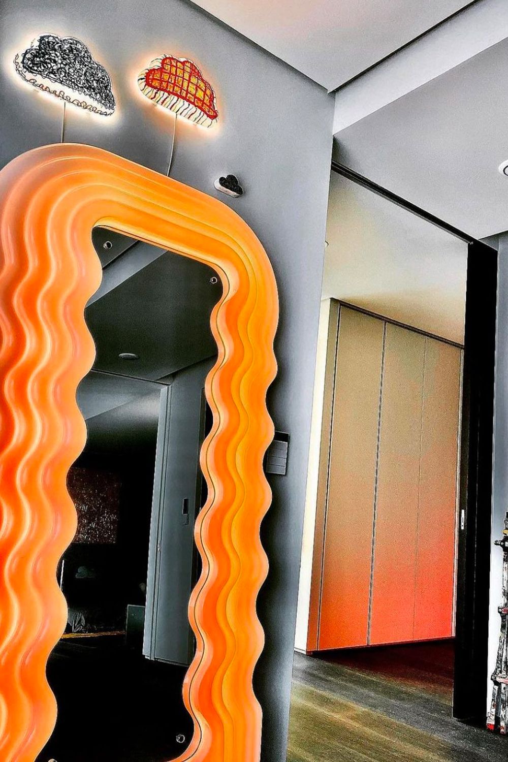 BigBang's leader G-Dragon is known to be an avid contemporary art collector, counting the Ultrafragola mirror as part of his collection Photo: G-Dragon/@xxxibgdrgn