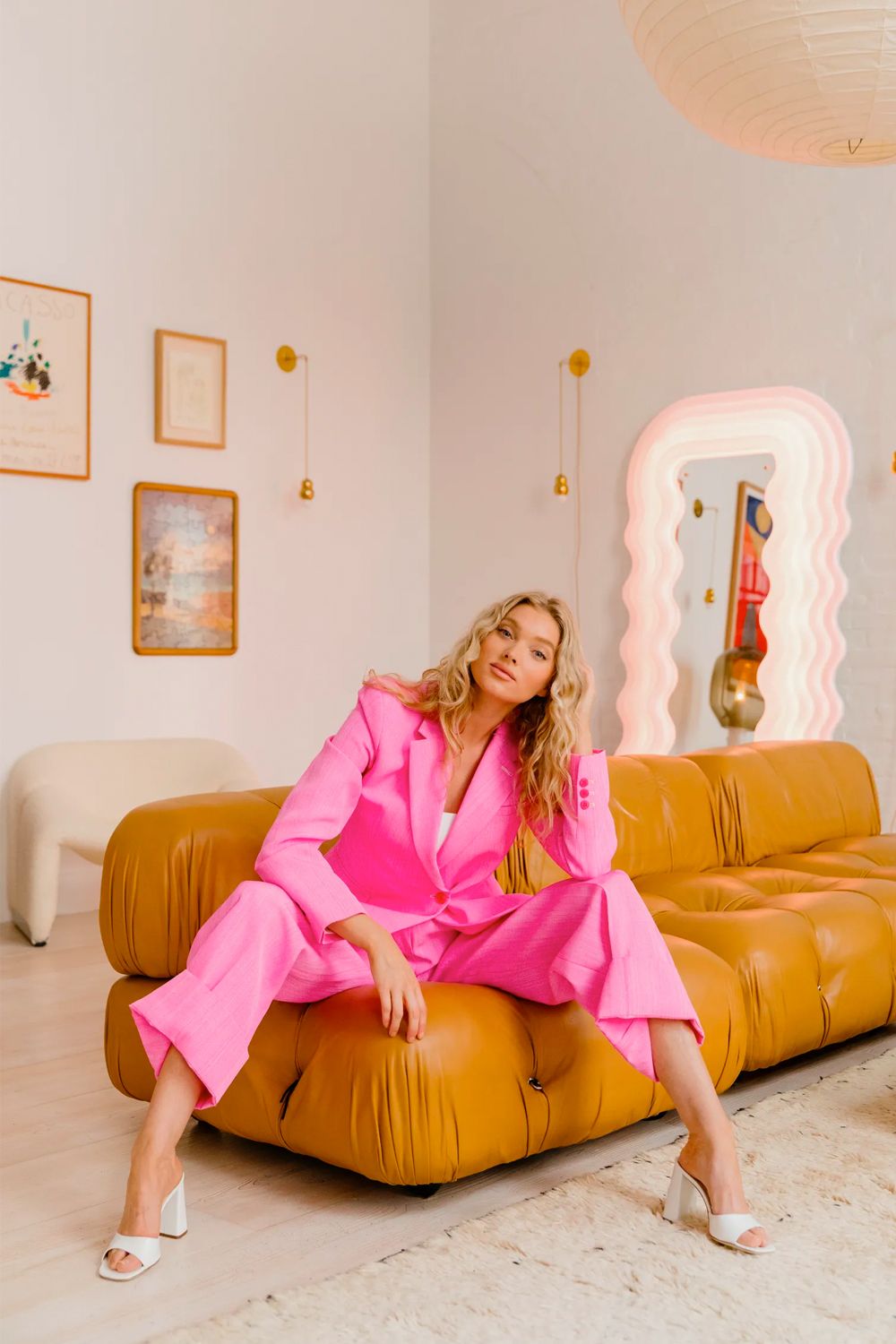 The Ultrafragola mirror makes a vibrant statement piece in model Elsa Hosk's New York apartment Photo: Elsa Hosk/@hoskelsa