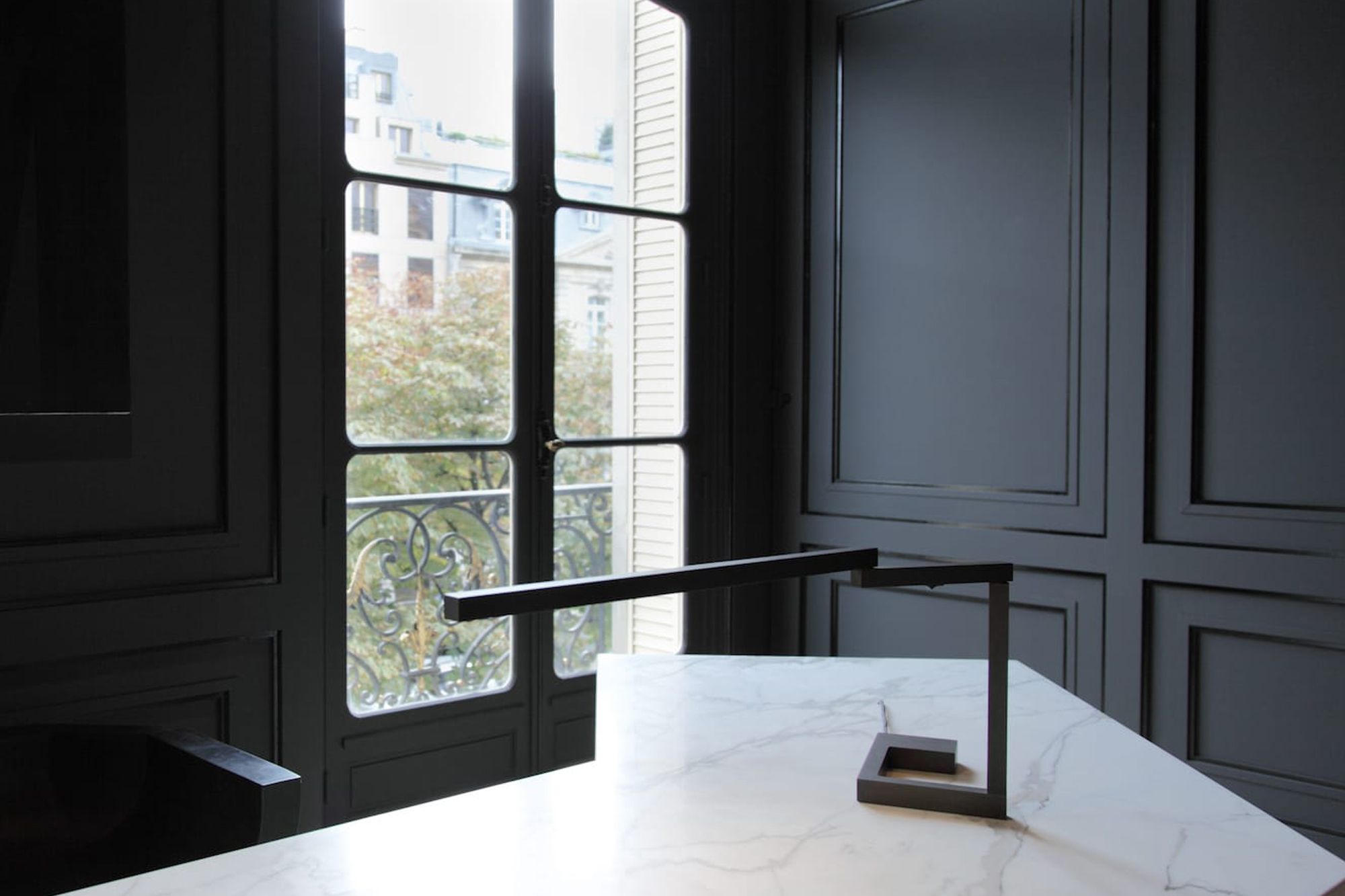 Ozone Untitled S Desk Lamp by Gounot and Jahnke, from The Invisible Collection Photo: Courtesy of The Invisible Collection