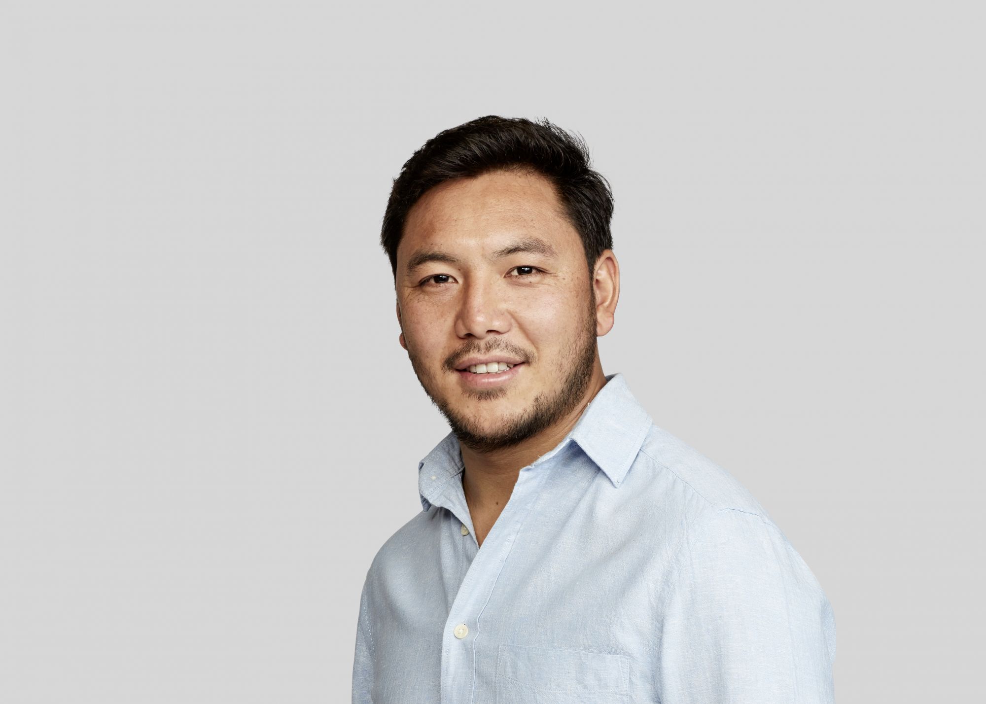 2021 Rolex Awards Laureate Rinzin Phunjok Lama works to protect the richly diverse ecosystems of the TransHimalayan region, home of iconic and globally threatened mammals, by involvinglocal communities.