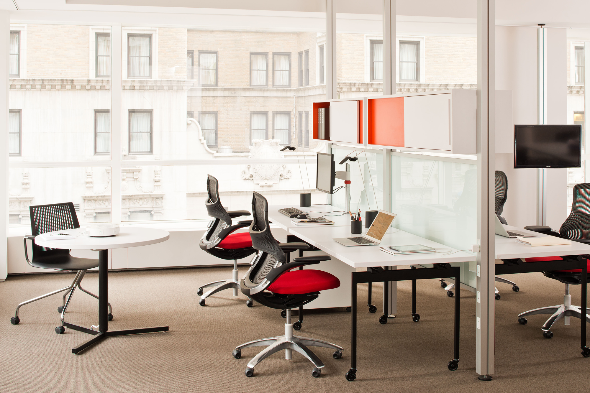 Knoll's award-winning Generation chairs features comprehensive ergonomics combined with sleek design Image: Courtesy of Knoll