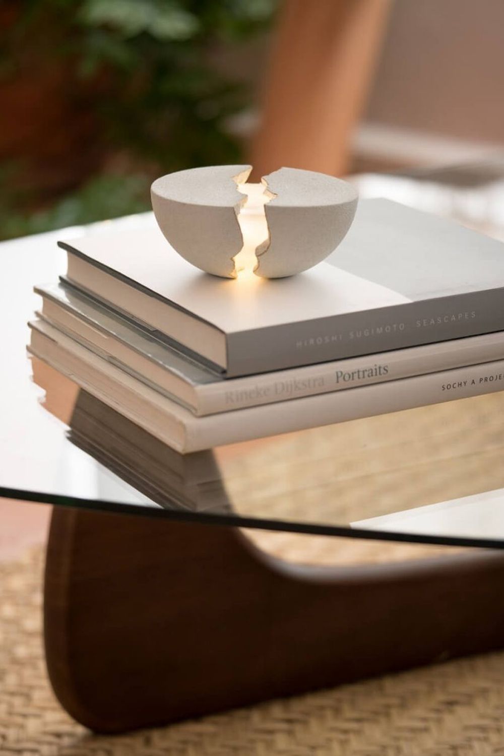 The lamp can easily be controlled through built-in touch sensors and can be connected to your phone's playlist via bluetooth Image: Courtesy of Lumio