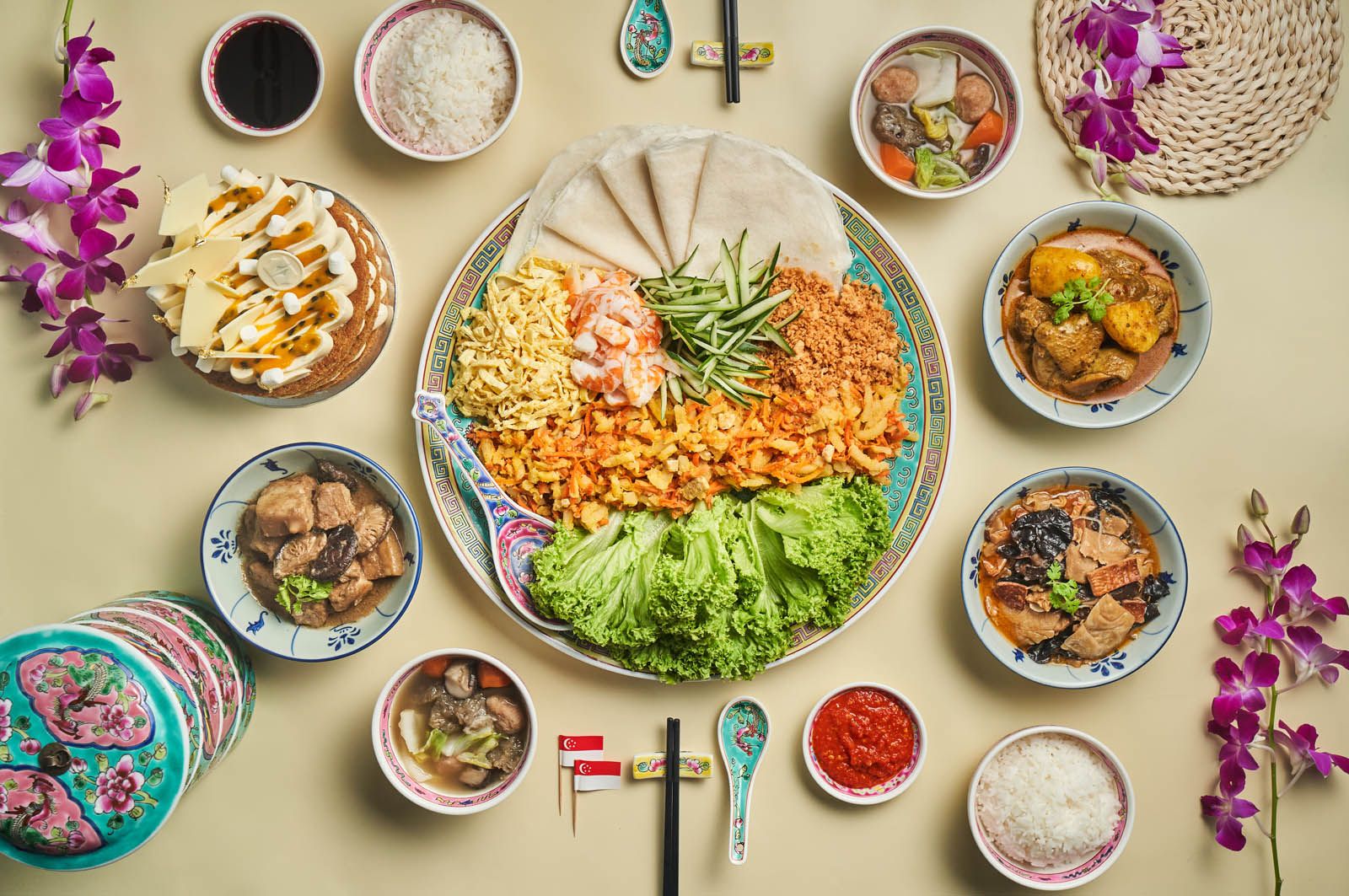 Peranakan takeaway set