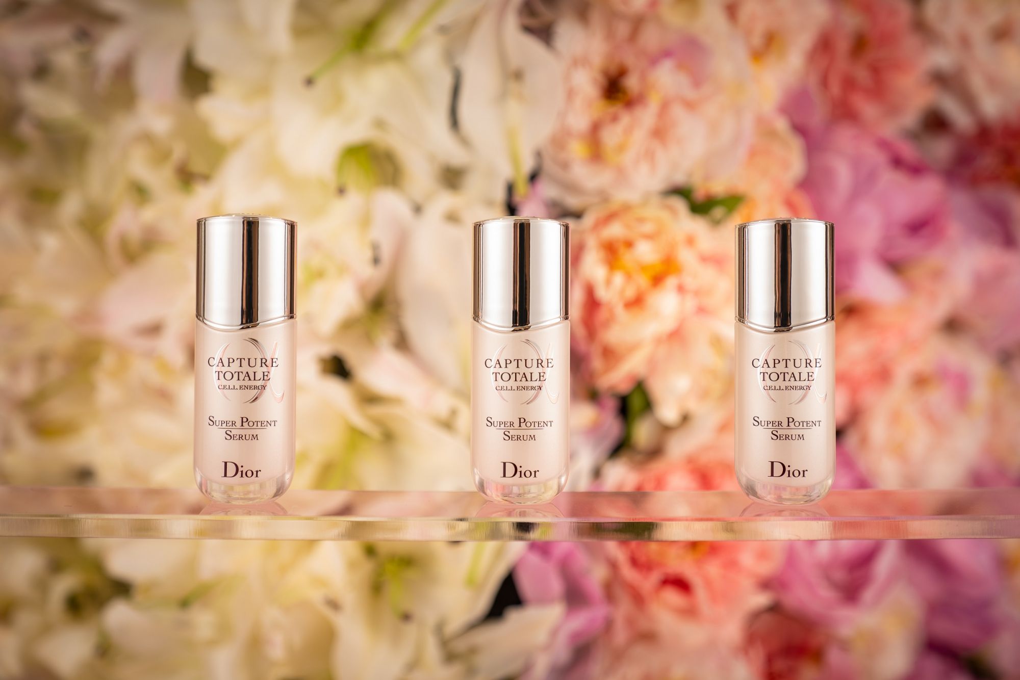 Dior全新抗老系列攜手諾貝爾獎得主合作 嚴選花植成分注入超級精華 編輯試用7天緊緻超有感 Tatler Asia