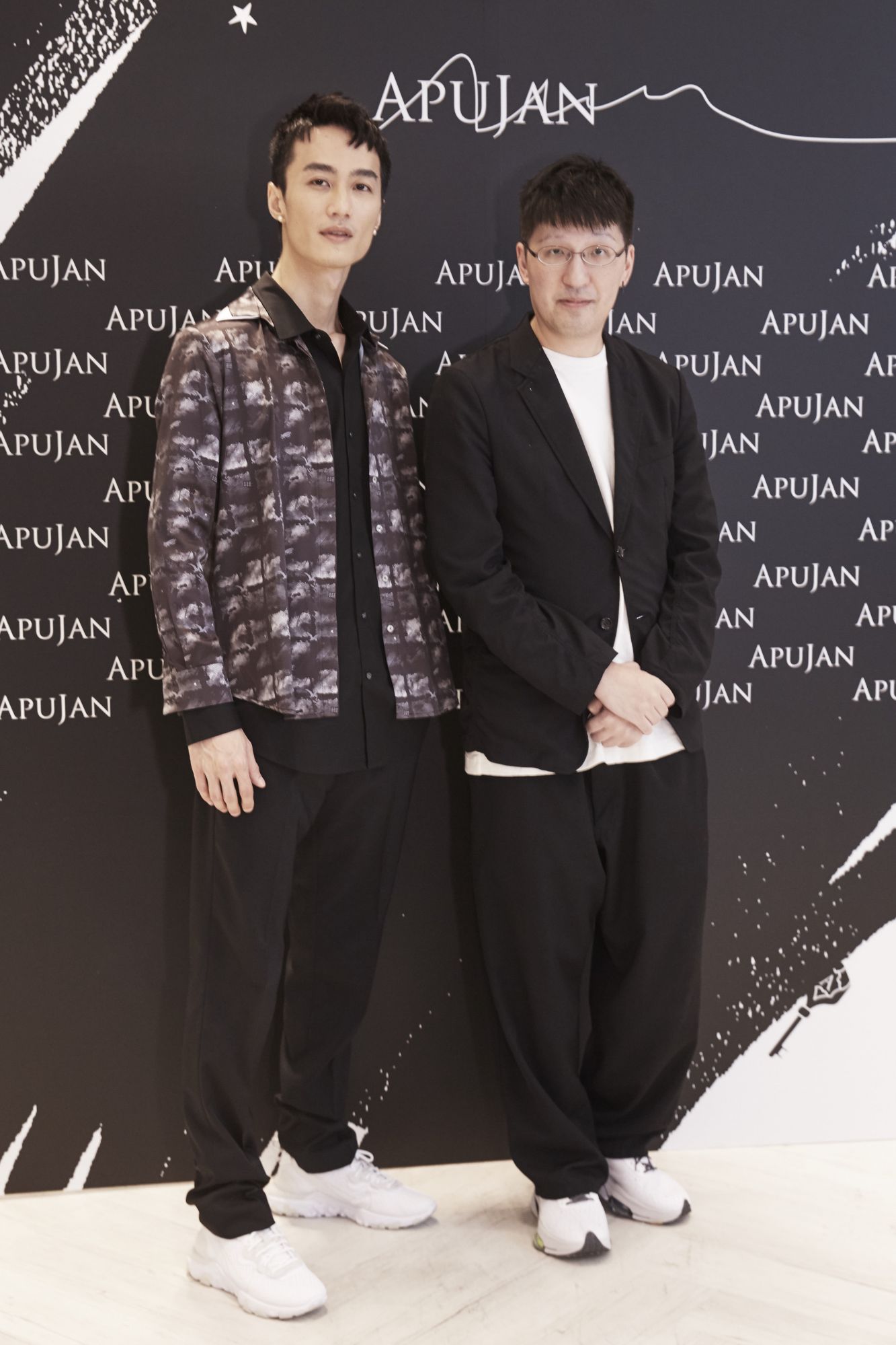 枯木 恐龍骨骸 星星與時鐘 怪奇的時間盜賊奇幻之旅 Apujan 信義微風期間限定店開幕 Tatler Asia