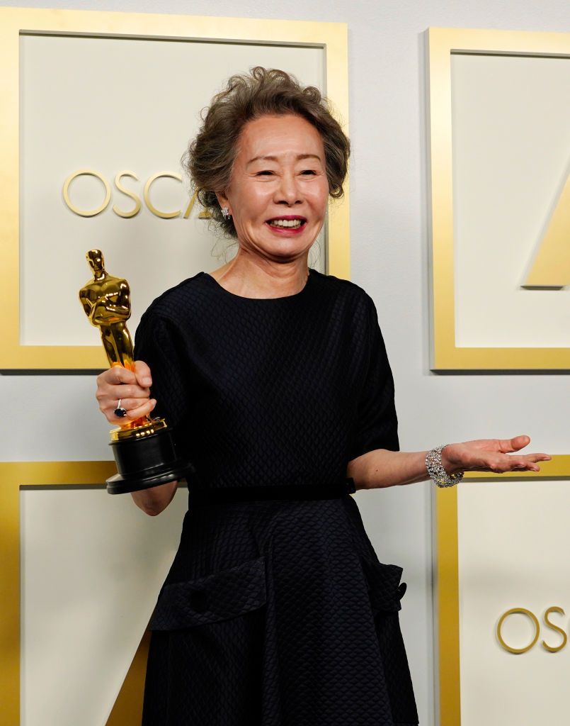 LOS ANGELES, CALIFORNIA - APRIL 25: Yuh-Jung Youn, winner of Best Actress in a Supporting Role for "Minari," poses in the press room at the Oscars on Sunday, April 25, 2021, at Union Station in Los Angeles. (Photo by Chris Pizzello-Pool/Getty Images)