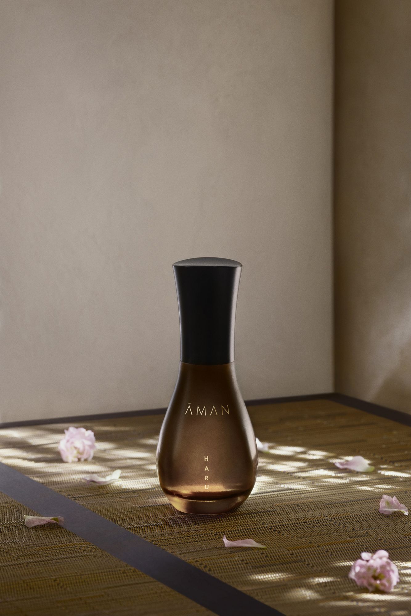 Aman Fine Fragrance - HARU, portrait.jpg