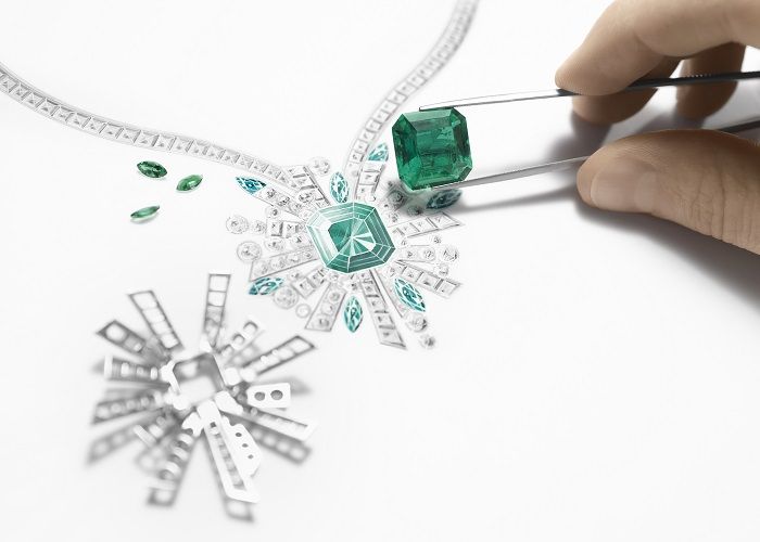 PIAGET 《Extraordinary Lights 非凡之光》