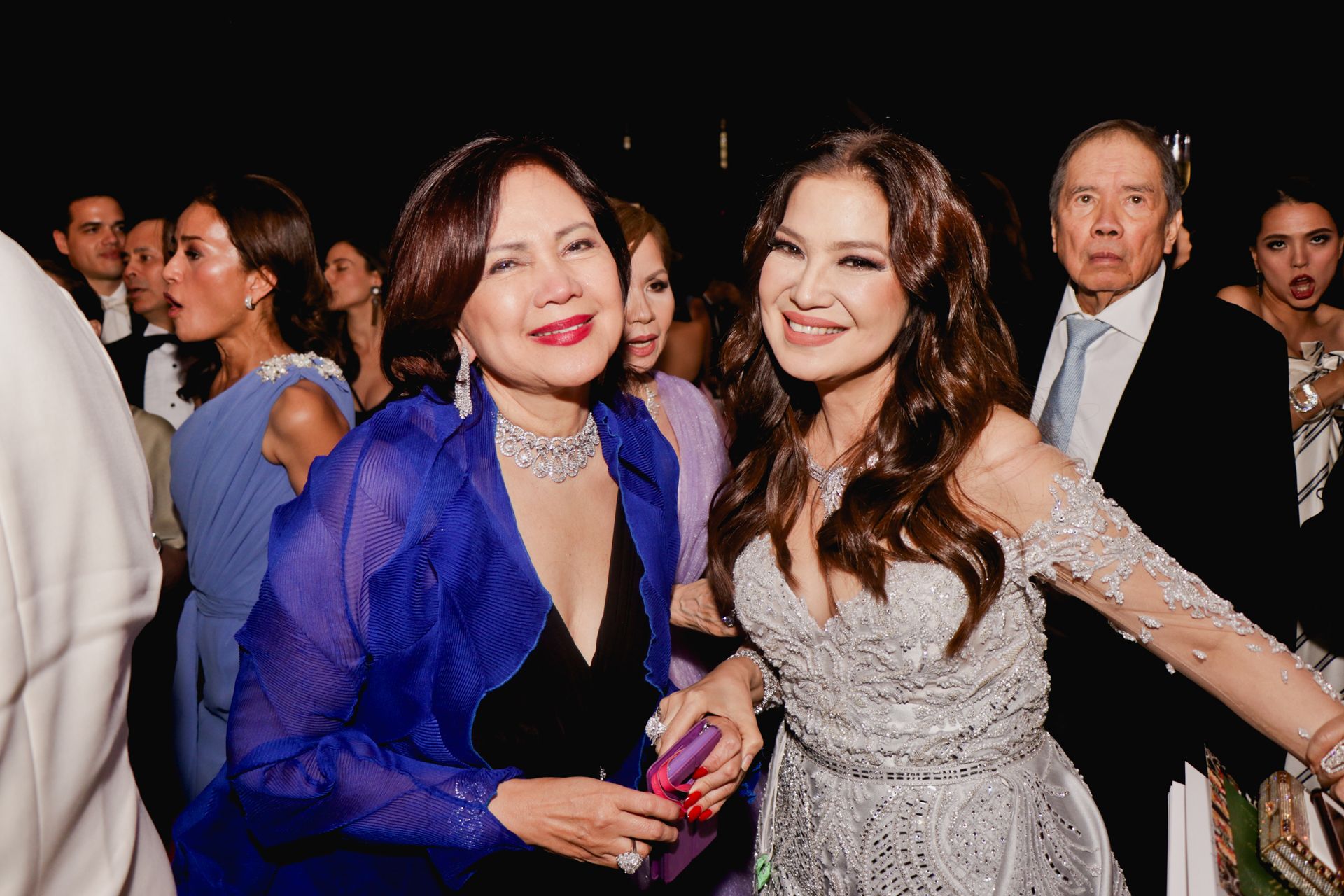 Nini Licaros and Yoli Ayson