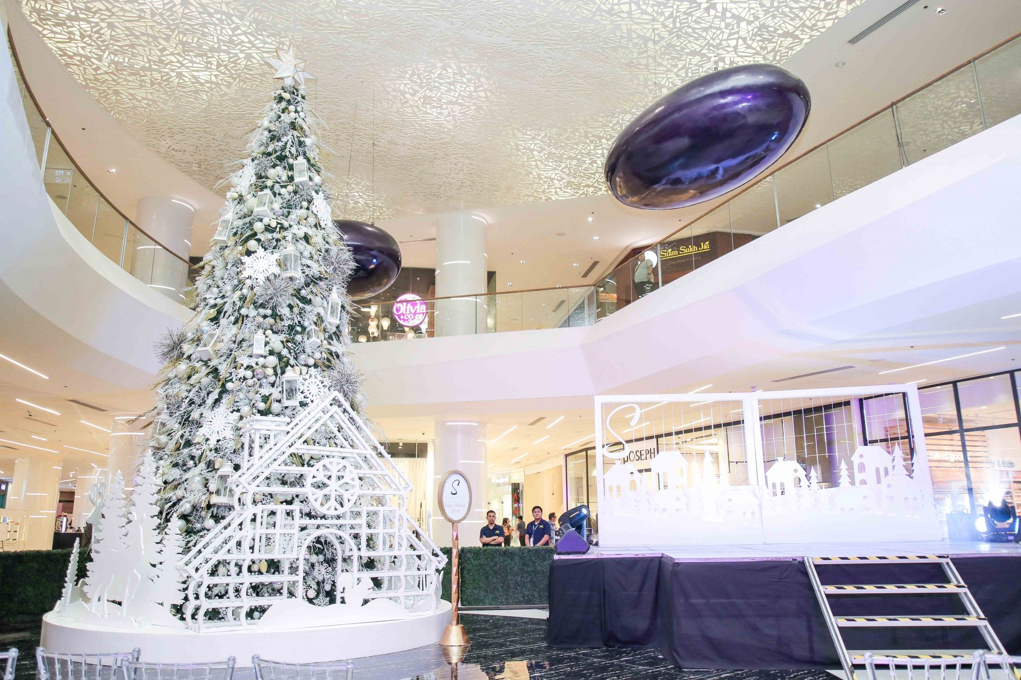 MustSee Christmas Trees Around Metro Manila Tatler Asia