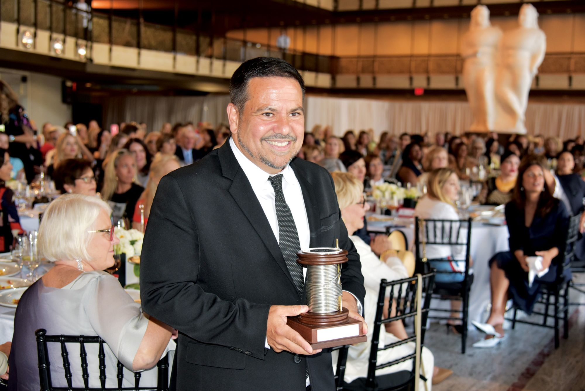 Master of Fashion Narciso Rodriguez Receives Couture Council Award