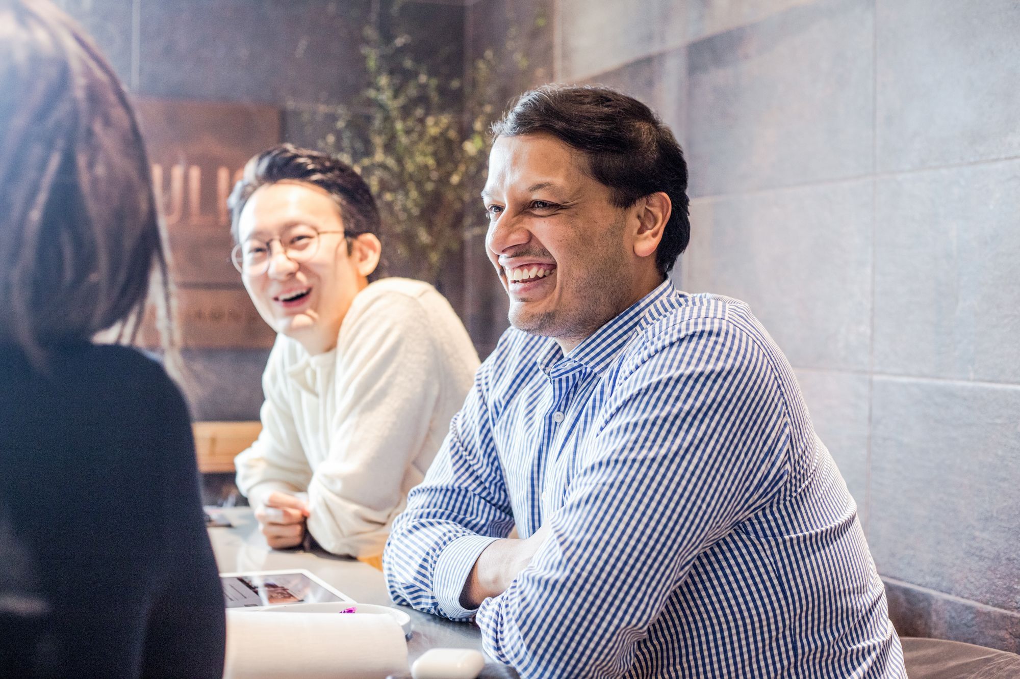Hong Kong: Chibo Tang, Manav Gupta