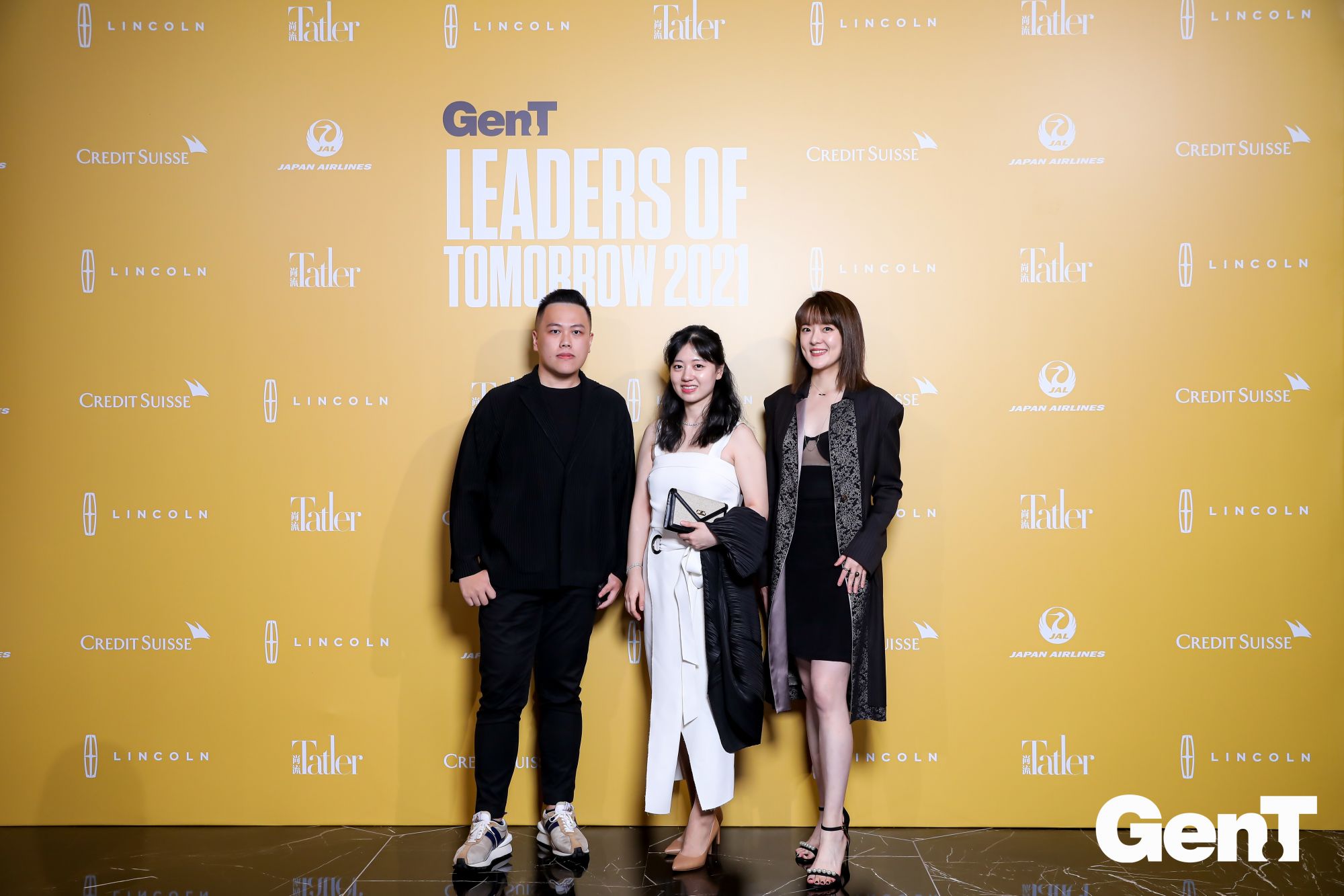 Zero Ling, Christina Sun, Jieni Wan