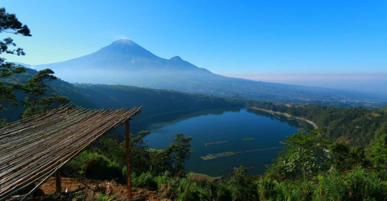 8 Natural Attractions In Central Java Perfect For A Family Vacation ...