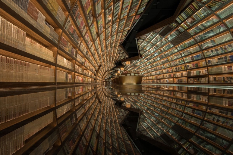 13155531-HomeJournal-Bookstores-Yangzhou-Zhongyuge-Shao-Feng_resized_1200x800.jpg