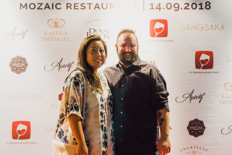 Oliver Klicker and his wife