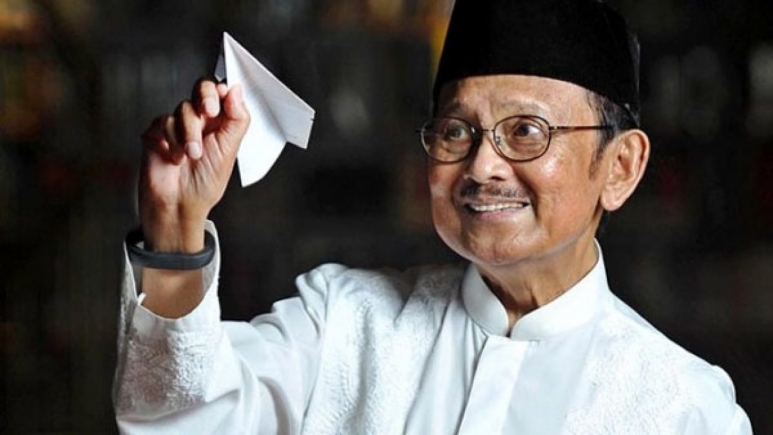 bj-habibie.jpg