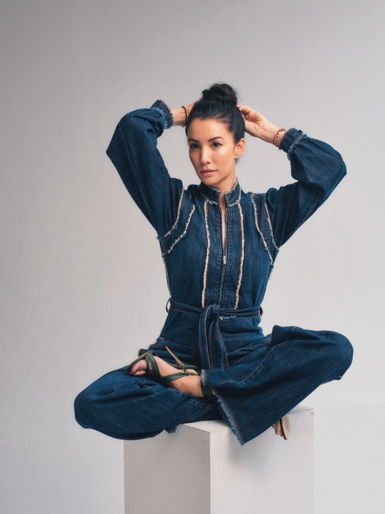 nadya hutagalung.jpg
