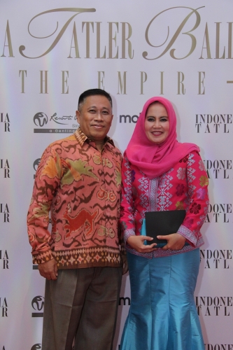 Annar Salahuddin Sampetoding and Spouse