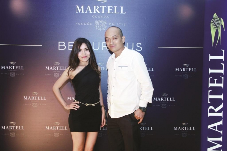 Vivi Yuliandra and Yohanes