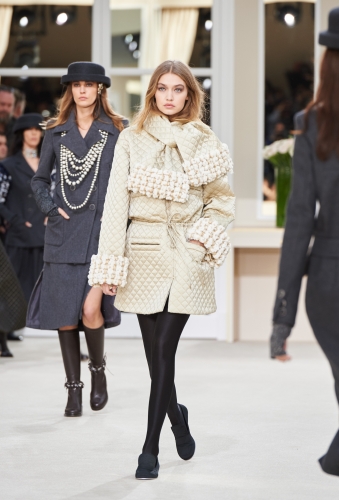 Chanel Fall/Winter 2016 Ready-To-Wear Collection