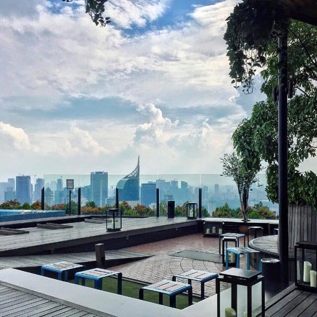5 Rooftop Bars In Jakarta That Will Take Your Breath Away Tatler Asia