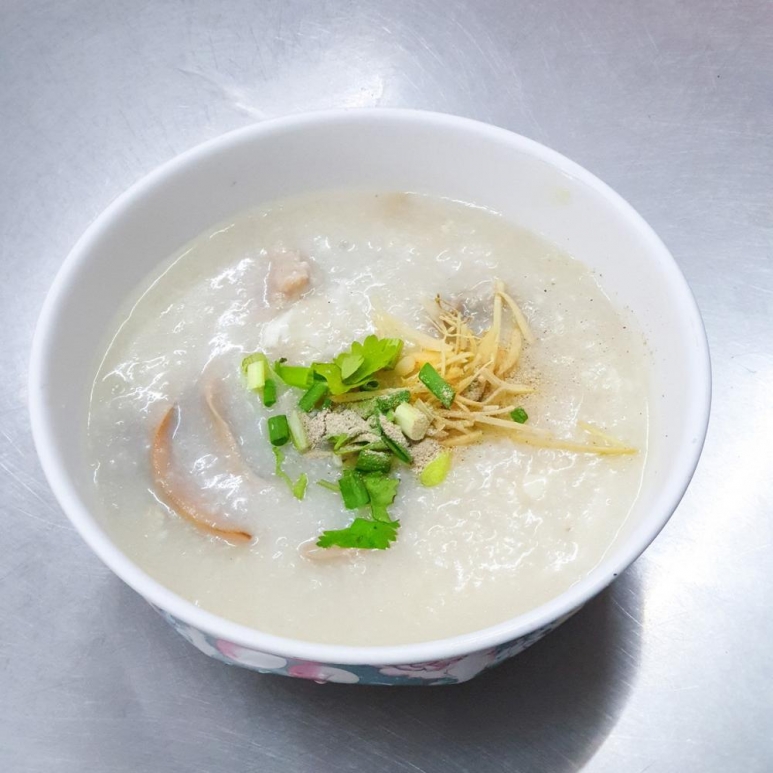 Pae Bronze Pot Porridge 38 Years.jpg