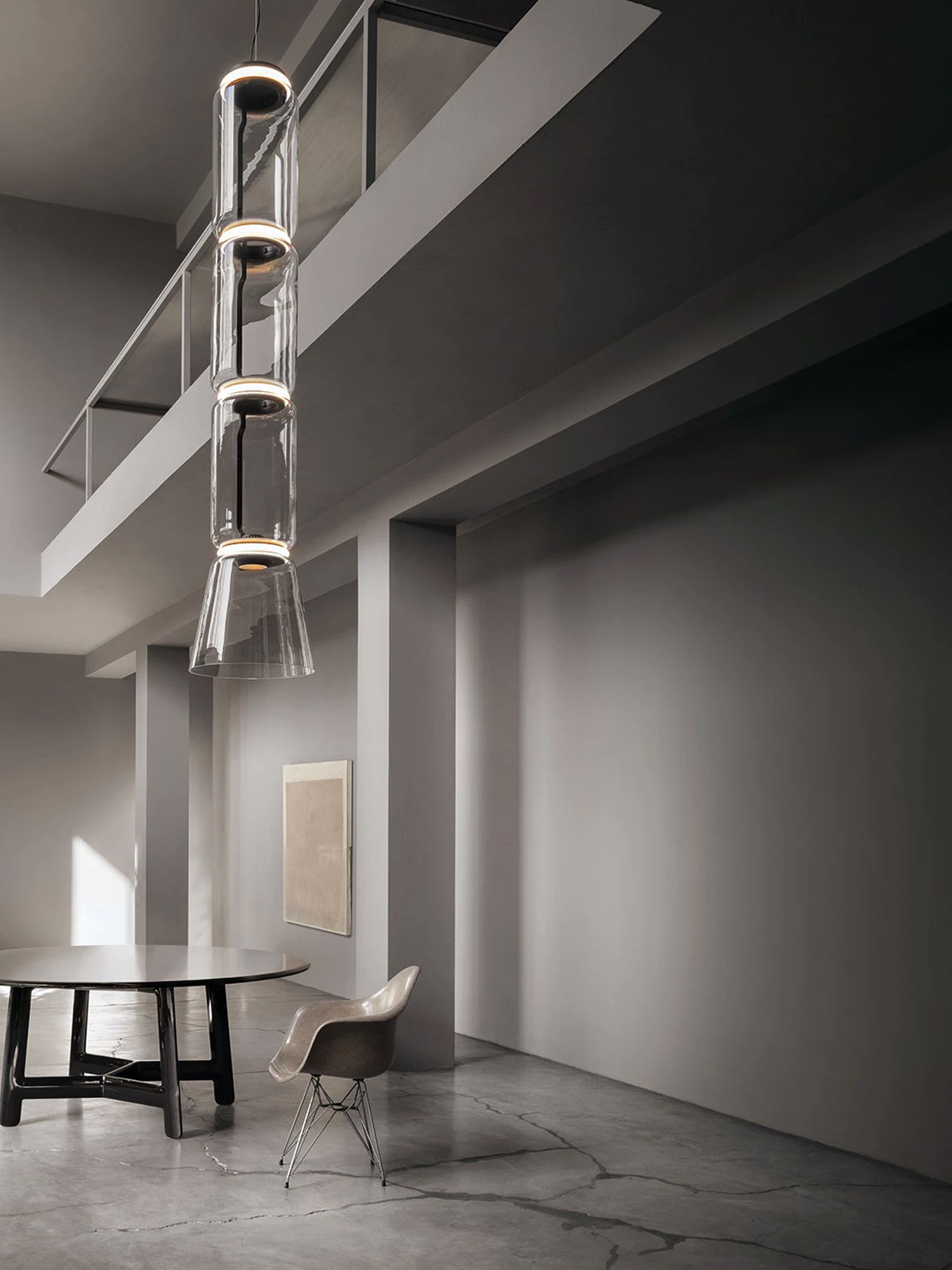 The lamp boasts a contemporary modular design Image: Courtesy of Flos