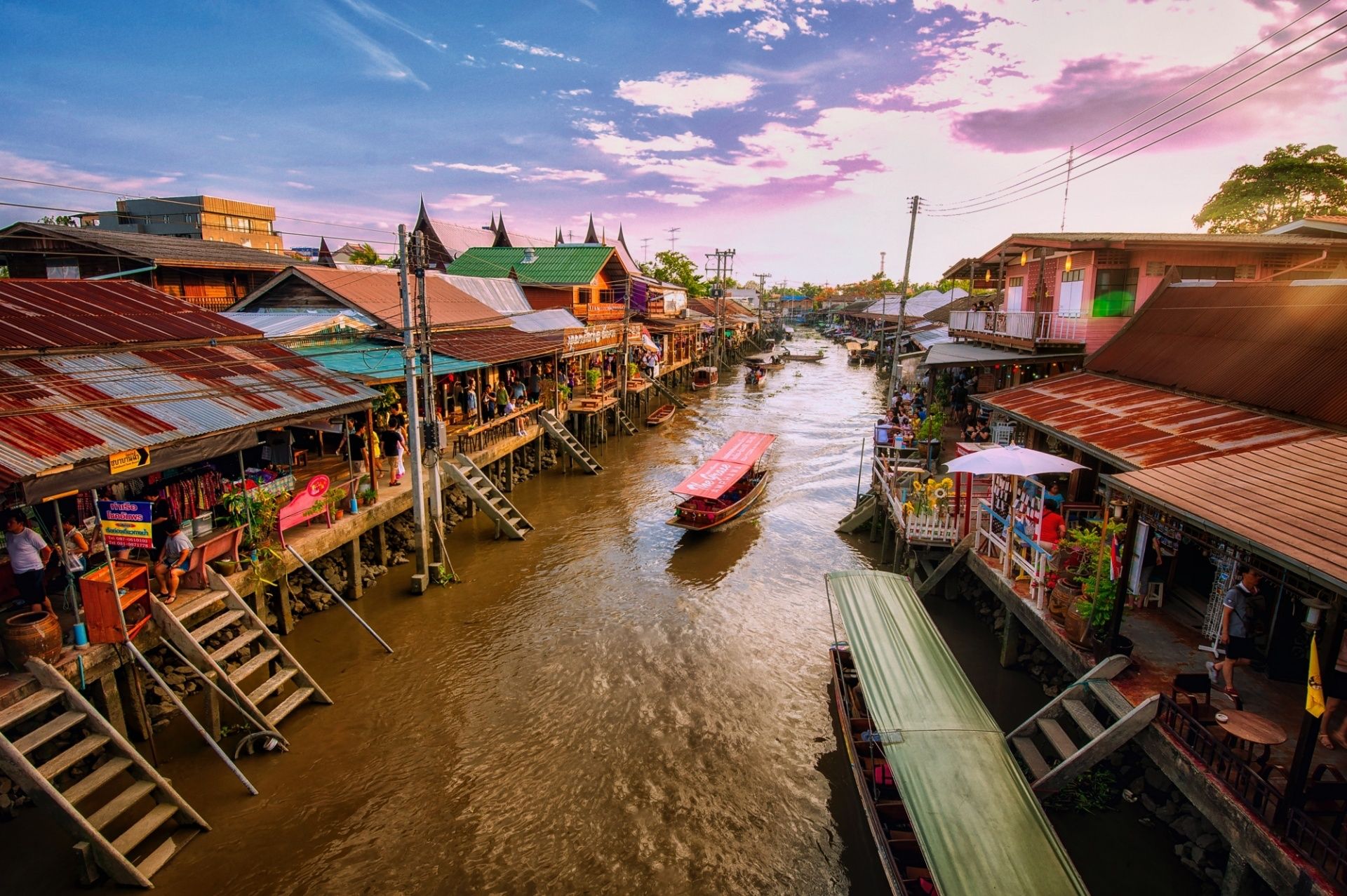Amphawa Floating Market | Photo Tourism Authority of Thailand