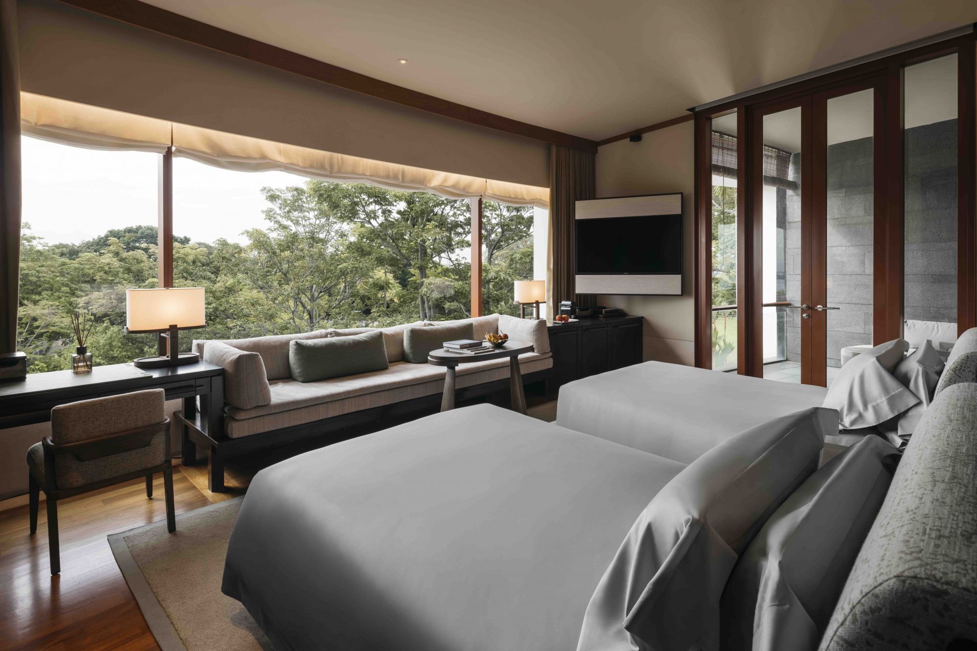 The Premier Garden twin room at the newly-renovated Capella Singapore (Image: Capella Singapore)
