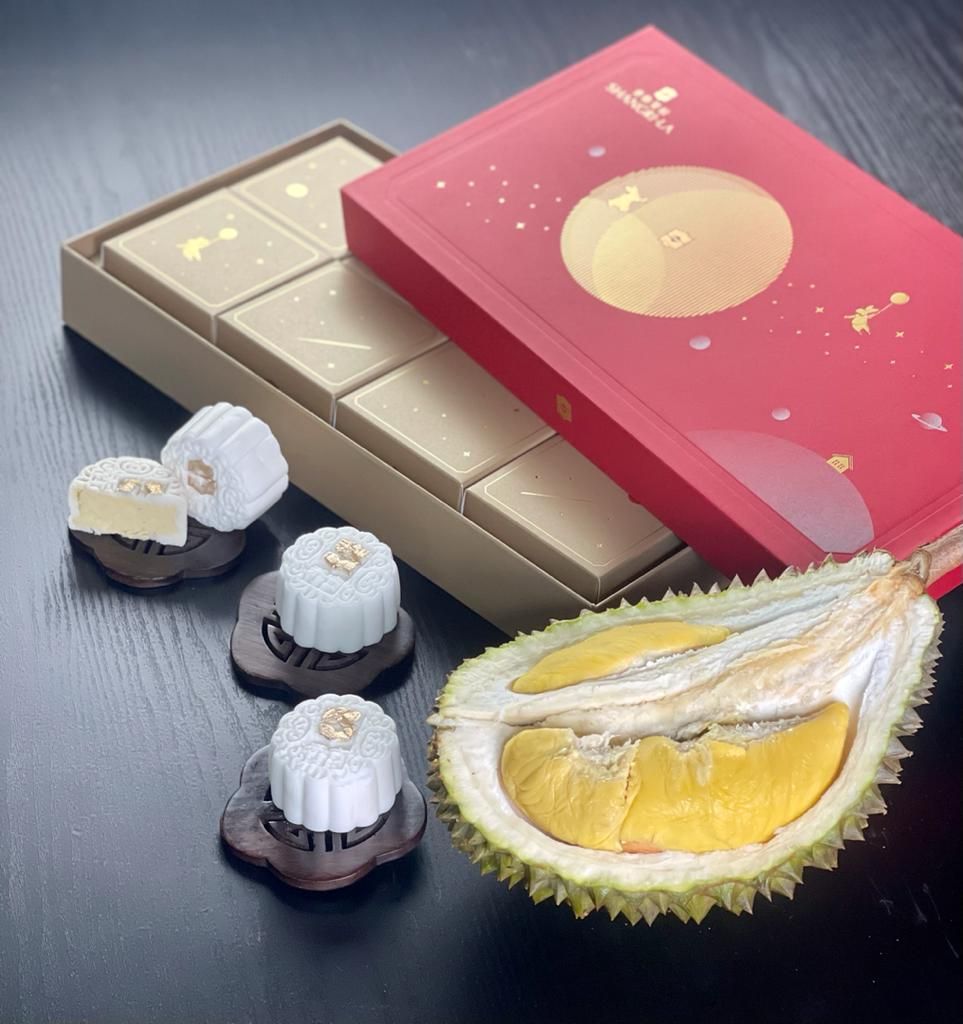 Shangri La Kuala Lumpur's Over The Moon mooncakes
