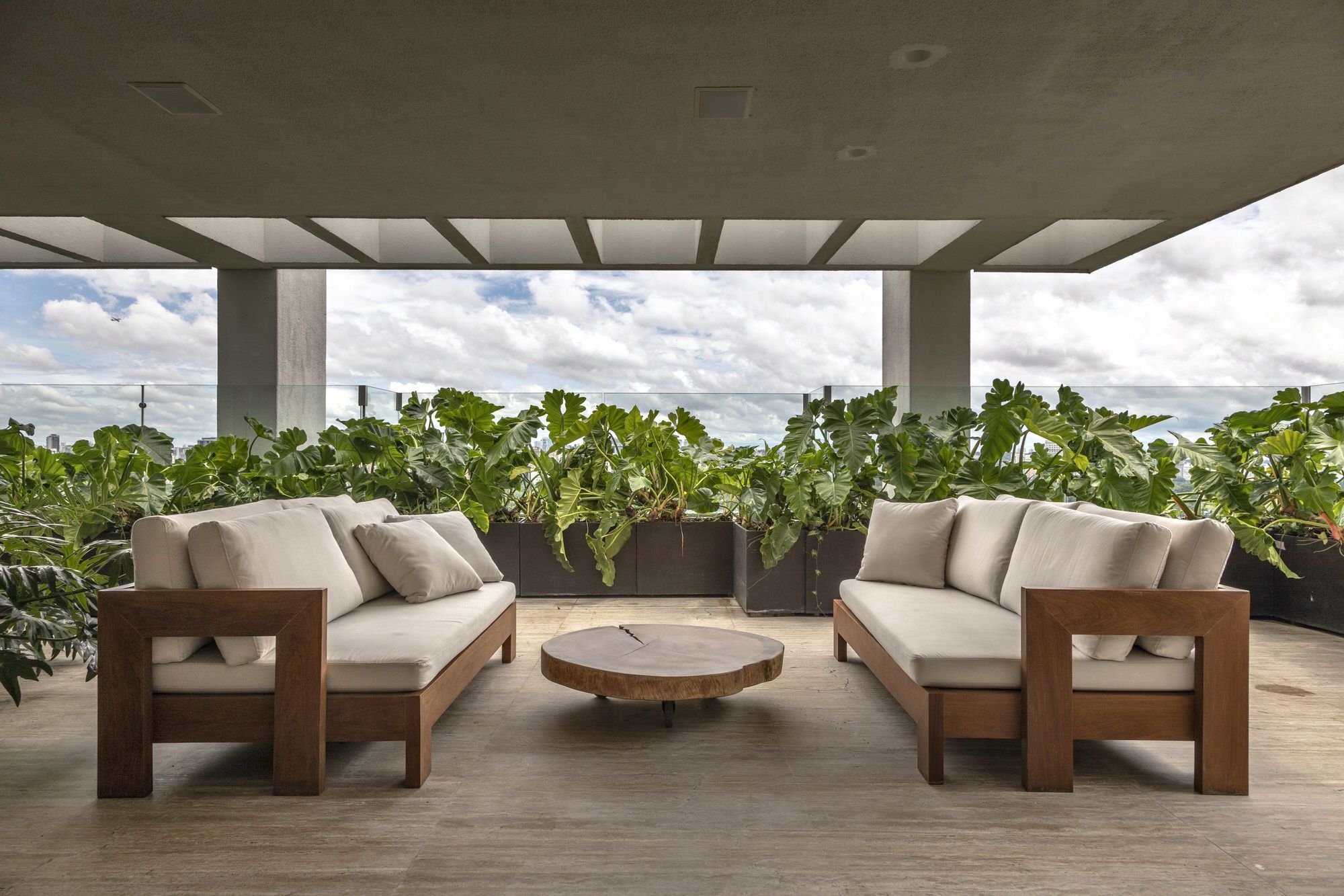 The cosy living area allows one to luxuriate outdoors and enjoy a moment of peace