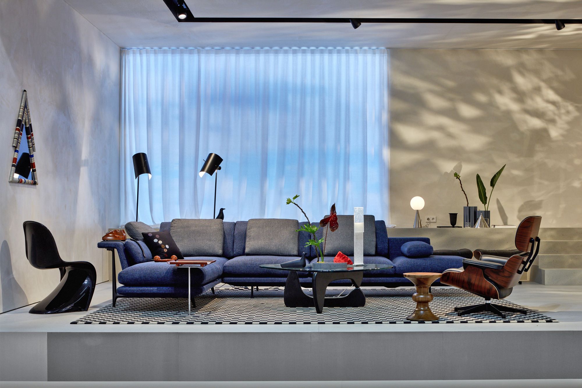 Pictured here at the Salone del Mobile in 2017, the Noguchi coffee table embodies the best of form and function (Photo: Courtesy of Vitra)